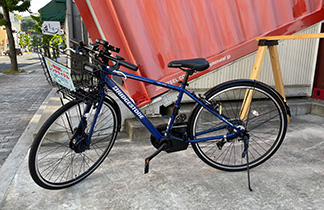 クロスバイクタイプ　電動アシスト付き自転車